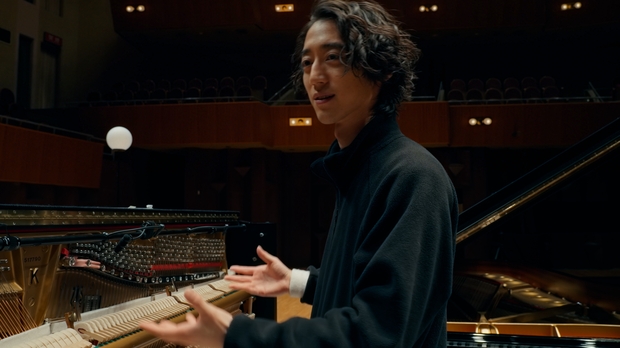 角野隼斗
