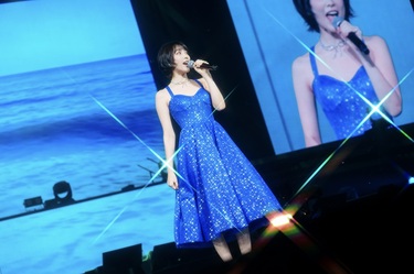 KARA　スンヨン　ハラ　公式写真　KAMILIA FESTIVAL　L判 画像・写真 | KARA、9年ぶり日本ツアー “6人完全体”曲を涙の熱唱