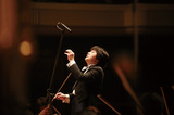 指揮者・山田和樹が語る、柴田南雄の魅力―生誕100年・没後20年記念演奏会で感じてほしい偉大な宇宙