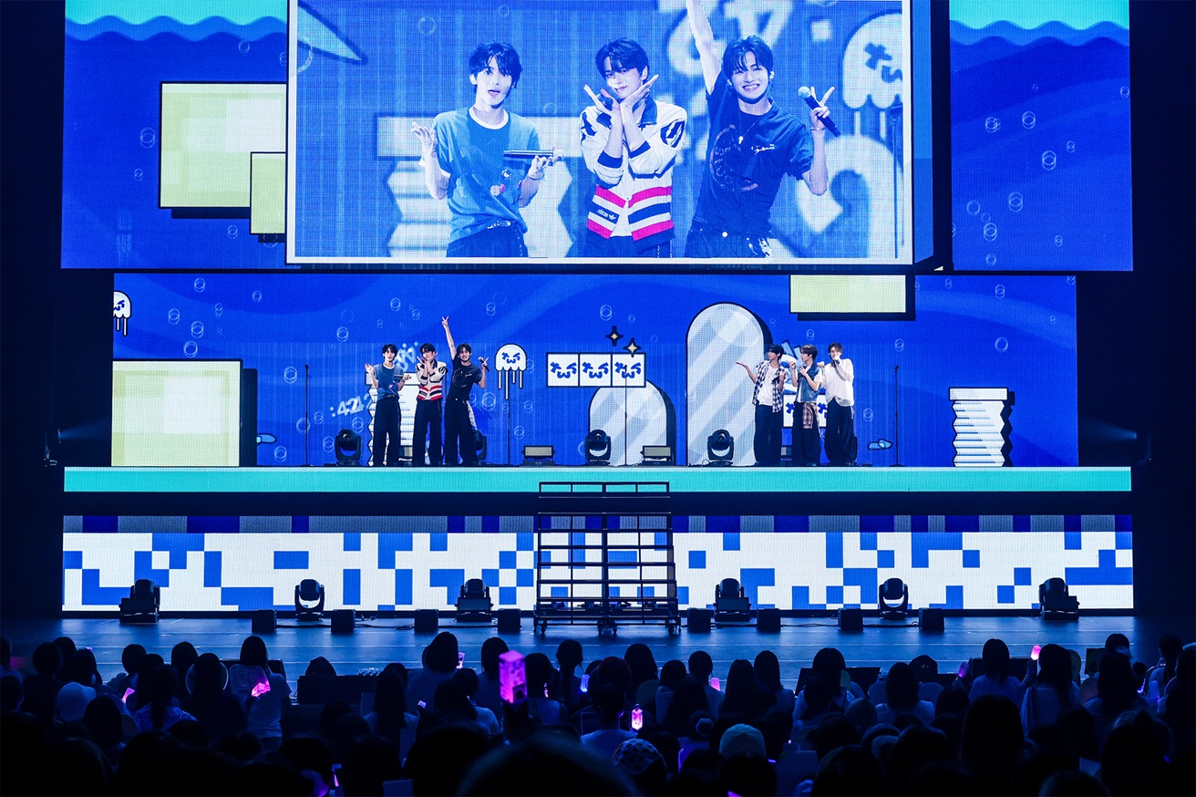 TWS ローカルキーリング 広島 24/7 WITH US ツアー　ポップアップ TWS ローカルキーリング 広島 24/7 WITH US ツアー ポップアップ TWS