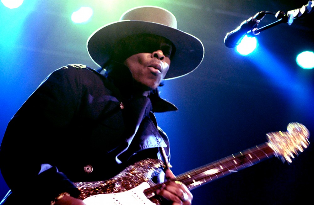 ジェシー・ジョンソン（Jesse Johnson）の来日公演がBillboard Liveで開催  元ザ・タイム、現ディアンジェロu0026ザ・ヴァンガードの伝説的ギタリスト | Mikiki by TOWER RECORDS