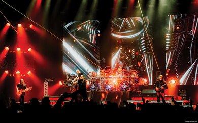 ドリーム・シアター（Dream Theater）の神髄を体感! マイク