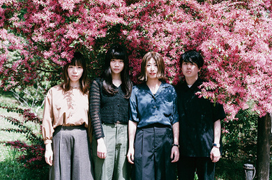 特集「リズと青い鳥」 Homecomings“Songbirds” 二人の少女の一瞬の季節