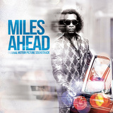 マイルス・デイヴィス伝記映画「Miles Ahead」サントラは、グラスパーが主導したエスペランサら交えてのスリリングな展開の新録曲が目玉