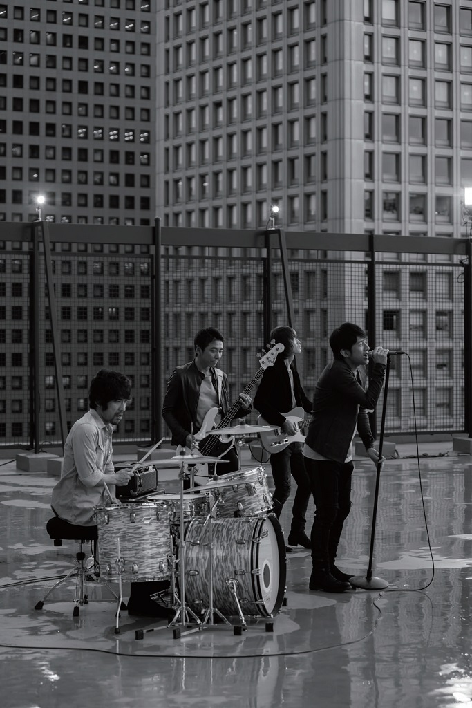 Mr.Children 『重力と呼吸』 3年4か月ぶりの新作で提示する