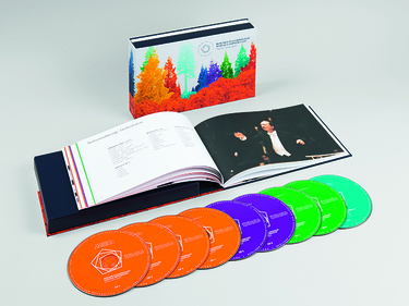 ベルリン・フィルが自主制作した12枚組CD＋80ページの豪華本〈時代の 