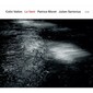 COLIN VALLON TRIO 『Le Vent』――時代と呼応して進化するECMサウンドに浸れる絶品トリオ作