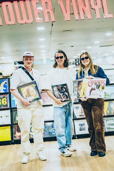ジャングル（Jungle）の3人がTOWER VINYLで選盤! 「レコードは音楽を