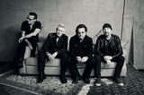 U2の過去への旅――『Songs Of Surrender』が提示するバンドの魅力、セルフカバーと聴き比べたい過去作