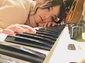 天才的ピアニスト／ドラマー武田理沙、前作の衝撃から1年でセカンド・アルバム『Metéôros』をリリース