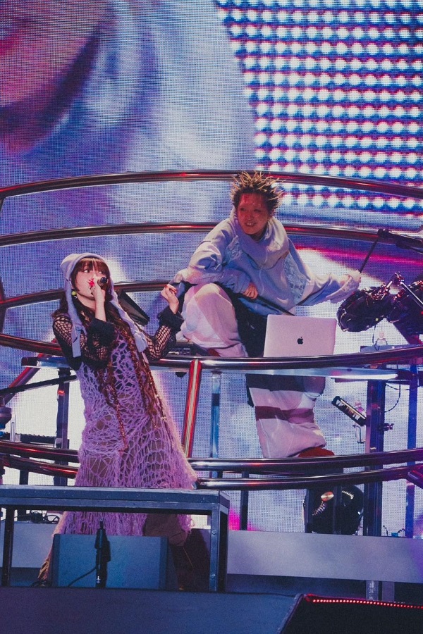 img_d980f88f293e461bc58fb58b38