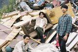 BurnQue『激情』ピストルズの再来か、ただの悩める野郎3人か?　路上発、〈火山〉をやめたロック・バンドが取り戻したあの頃の気持ち
