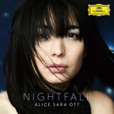 アリス＝紗良・オット『ナイトフォール』ピアノ・ソロの新作は夜の帳がテーマのオール・フランス・プログラム