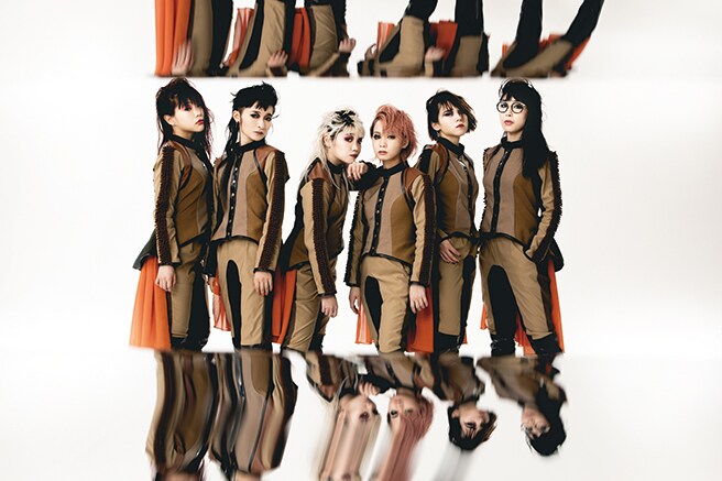 BiSH『CARROTS and STiCKS』6人の多面性を見せつけた最凶最悪最高最幸