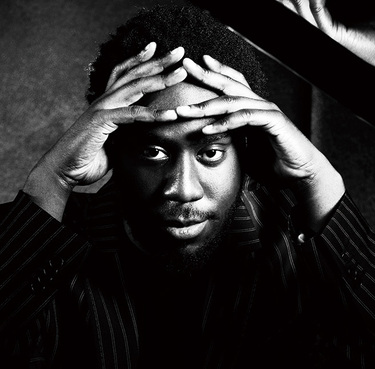 生誕90年の帝王マイルス・デイヴィスとロバート・グラスパーの