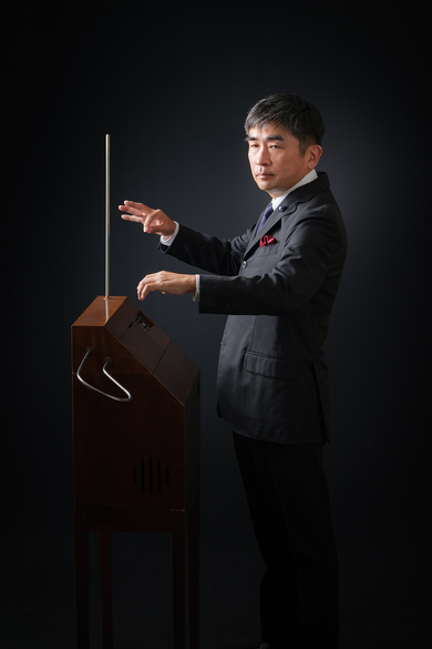 竹内正実＝テルミンの継承者が悲運から復活、〈左利きの未来〉を奏でる