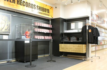 Sora Aota × タワレコ渋谷コラボエキシビションで世界的アーティストの