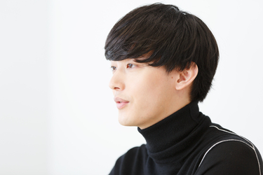 向井太一が『PURE』に込めたメッセージ | Mikiki by TOWER RECORDS