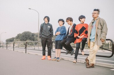 CRCK/LCKS、中村佳穂やKing Gnuら参加の〈春のパパパ!ツアー〉を開催