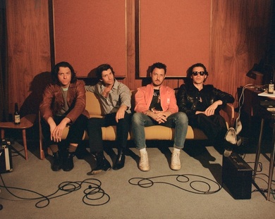 アークティック・モンキーズ（Arctic Monkeys）が9年ぶりの来日公演を3