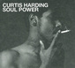 CURTIS HARDING 『Soul Power』――ガレージ・ロック～シック風楽曲まで歌うエディ・スリマンの寵児がデビュー