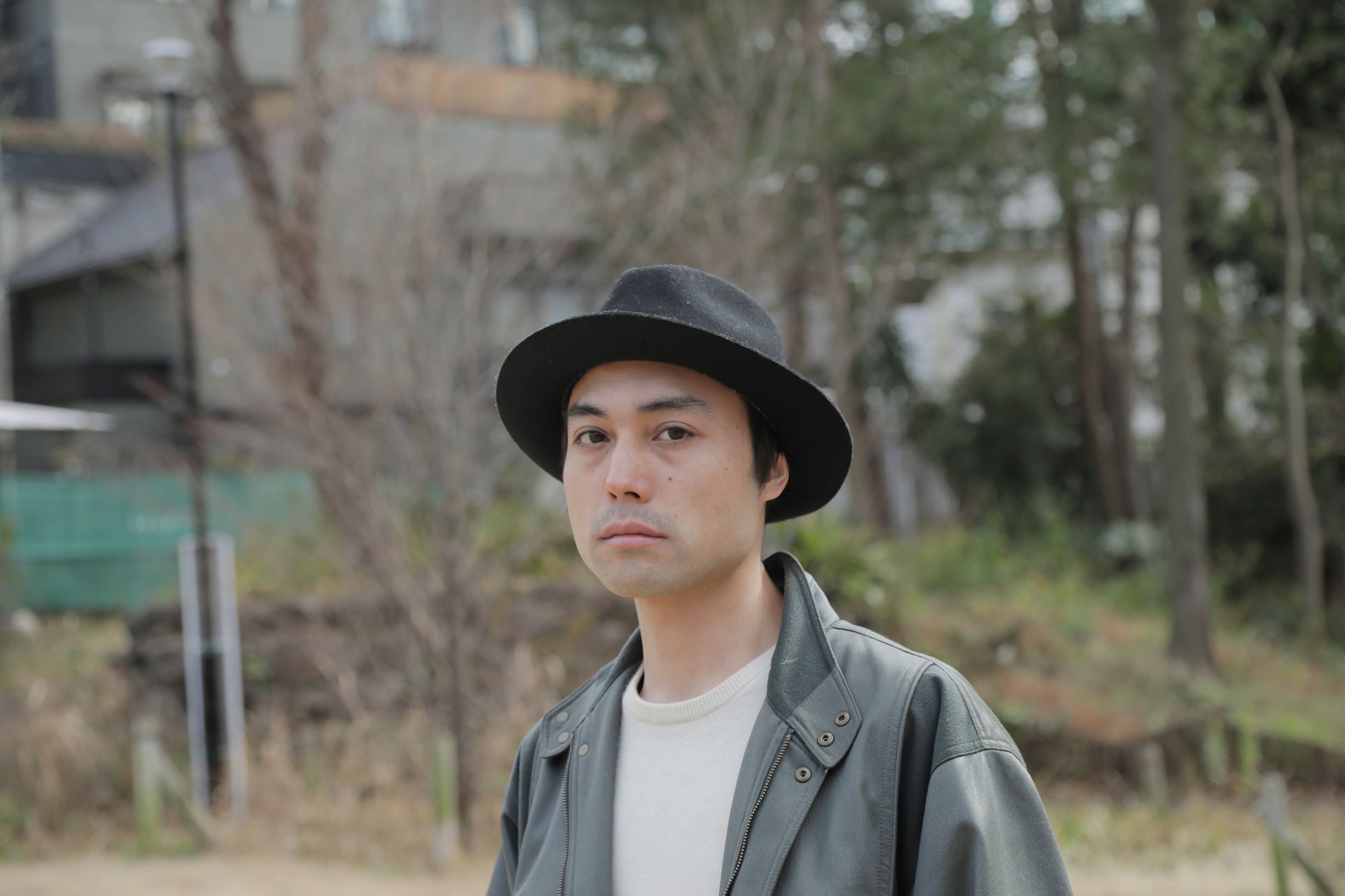 よしむらひらく 売れなかった 事実に対峙して再出発 新作 Travel Intermediate を晴れやかに語る Mikiki