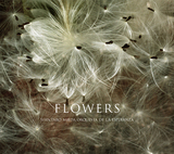 三枝伸太郎 Orquesta de la Esperanza 『Flowers』 小田朋美のヴォカリーズが楽器と調和した“Buds”など、多彩さにイマジネーションが広がる