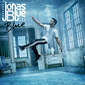 ジョナス・ブルー 『Blue』 超絶にエモいメロディーが最大の魅力、〈レイドバック・ハウス〉な初アルバム